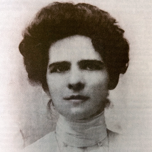 Mrs. Georgia Barnette